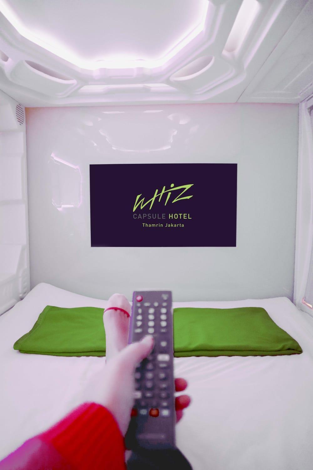 Whiz Capsule Hotel Thamrin Jakarta Exteriör bild